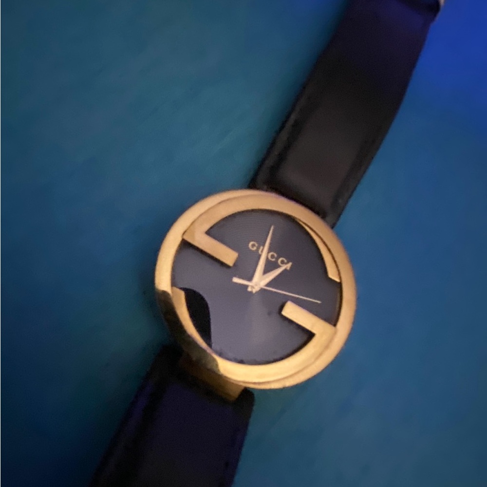 Gucci Watch Interlocking - image 6